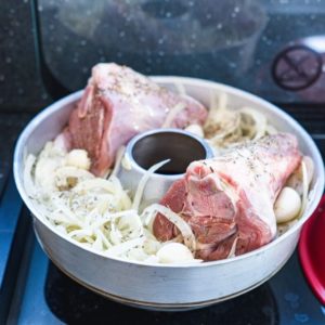 Souris d’agneau confite au four Omnia